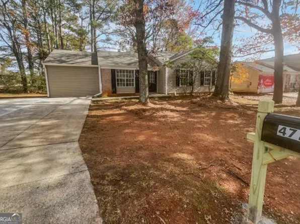 4727 Garden Hills Dr, Stone Mountain, GA 30083