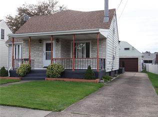 520 71st St, Niagara Falls, NY 14304