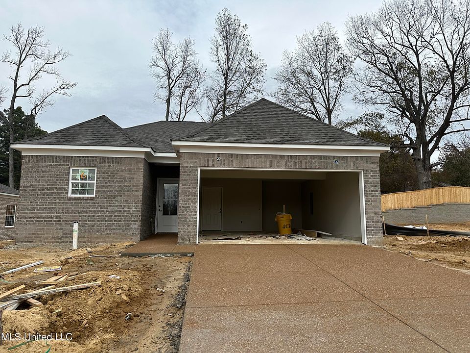 1st image of 264 Flower Garden Dr