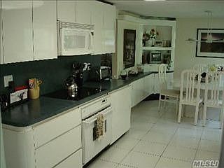 2nd image of 434 Hoffman Ln