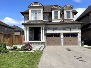 35 Queen Magdalene Pl, Toronto, ON M2H 0A6