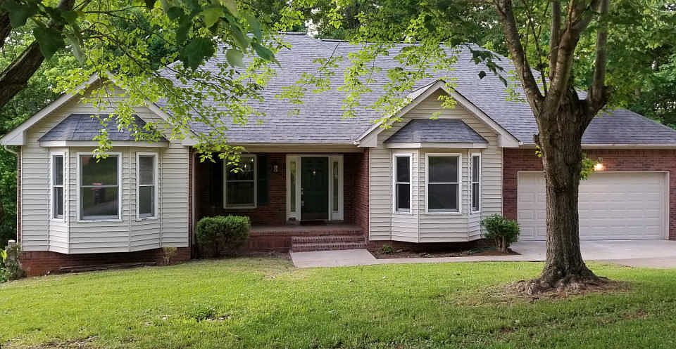 1st image of 3502 Clearwater Dr