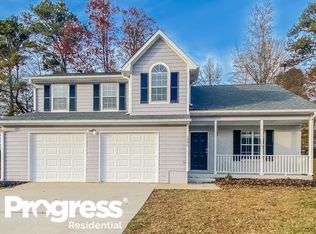 1390 Misty Ridge Ct, Hampton, GA 30228