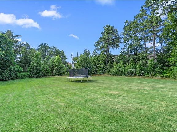3rd image of 9419 Northbrook Cir