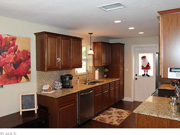 5th image of 1344 Sunbury Dr