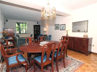 51 John St APT 102, Brookline, MA 02446