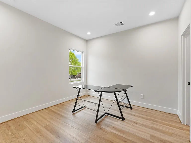 2131 Blalock Rd #D — Photo 20