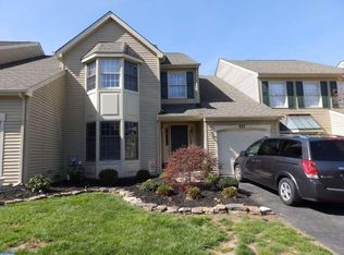 622 Chatham Ct, Chalfont, PA 18914