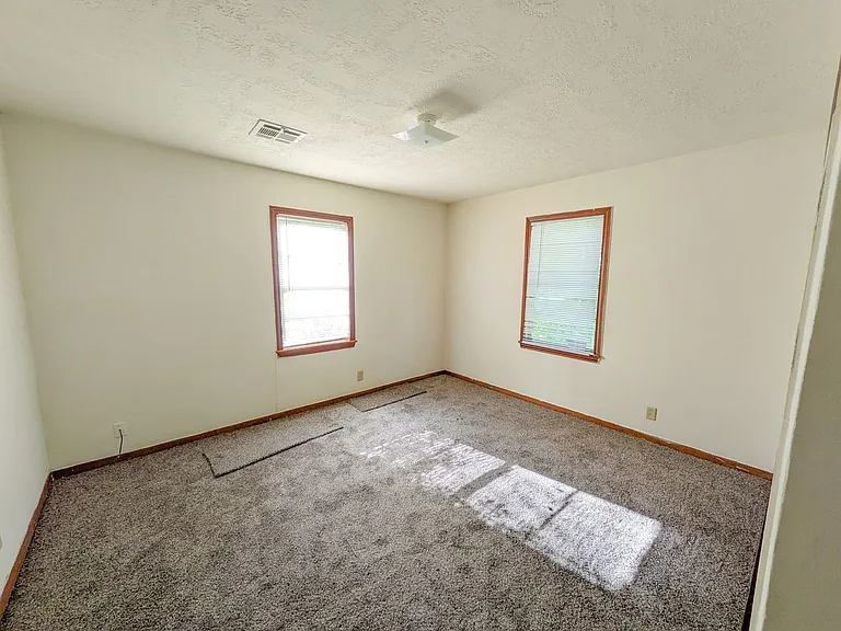 378 Garland Ave — Photo 13