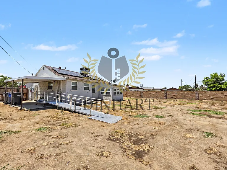 3049 E McKinley Ave — Photo 20