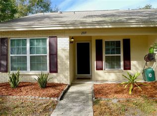 289 Kent Pl, Safety Harbor, FL 34695