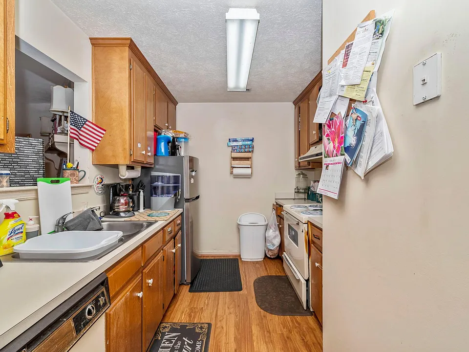 326 Kinsmen Way