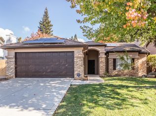 10454 N Baird Ave, Fresno, CA
