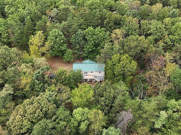 4th image of 523 Pinepointe Dr