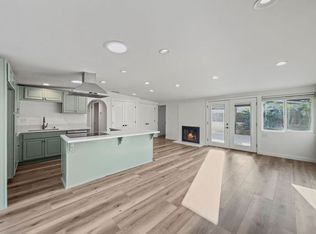 729 Center St #A101, Costa Mesa, CA 92627