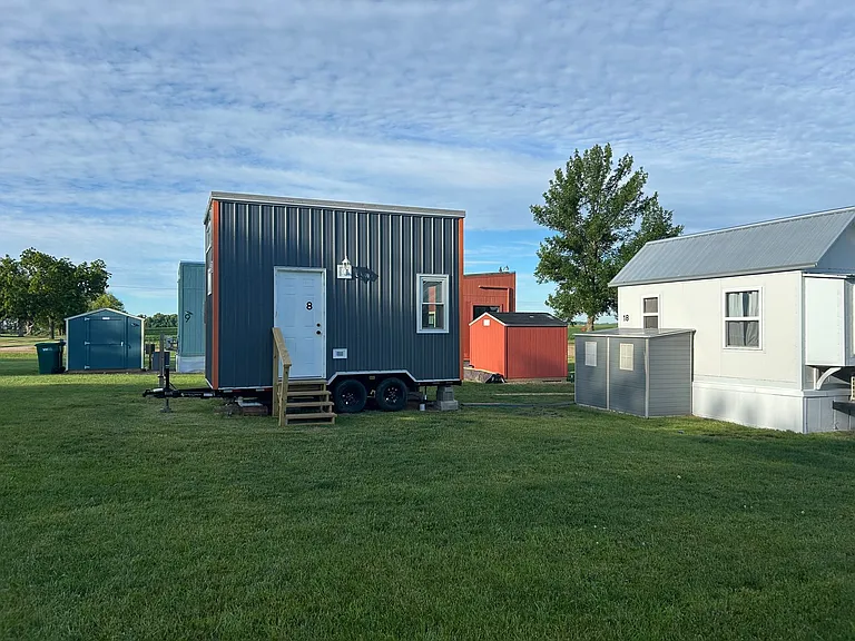 301 S Prairie St — Photo 36