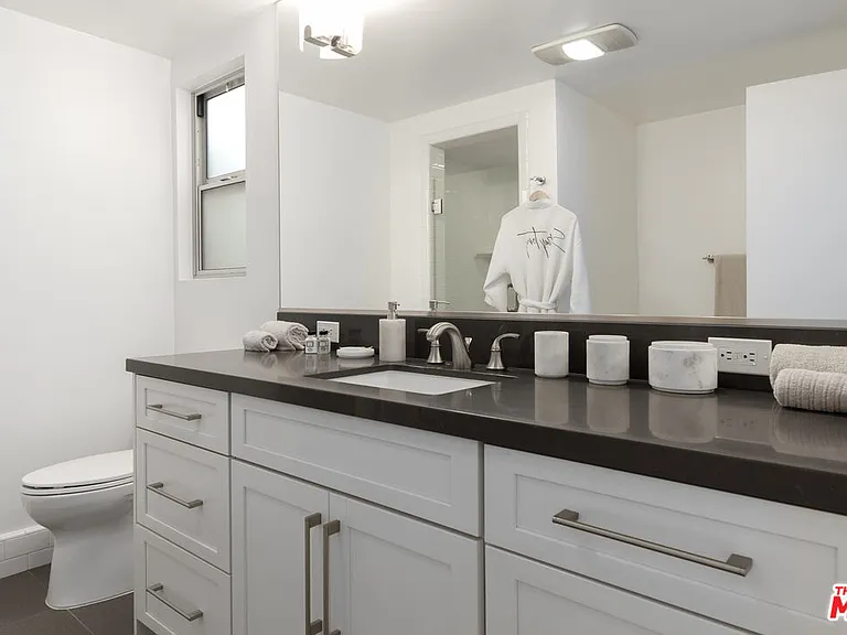 8917 Cynthia St #1 — Photo 11