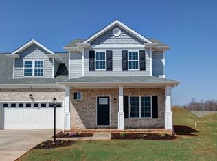 82 Meriwether Circle, Stuarts Draft, VA 24477