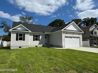 127 Fischer Blvd, Toms River, NJ 08753
