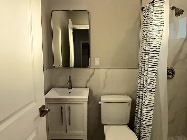 1133 N Earl Pl #B — Photo 17