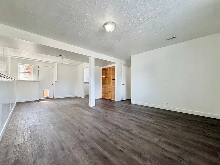 9900 S Darin Dr — Photo 10
