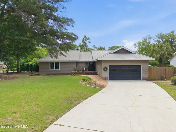 165 Gooseneck Road W, Rocky Point, NC 28457