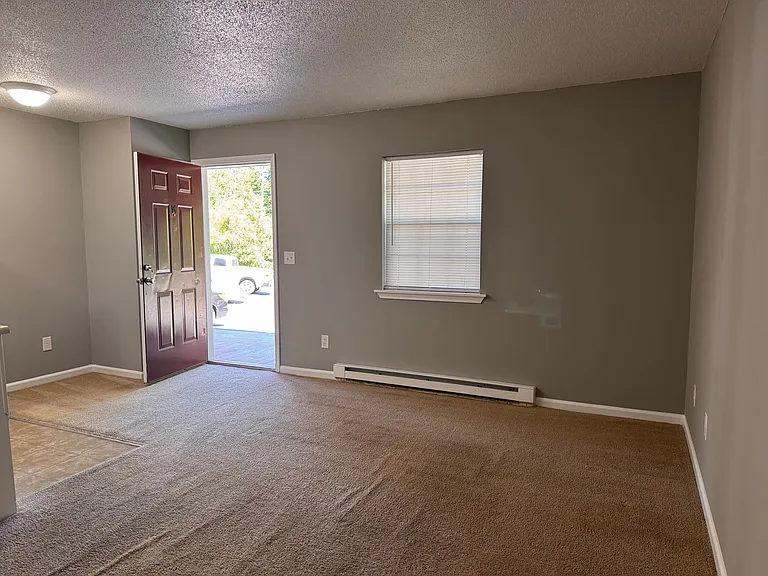 111-113-115 Reece Ct — Photo 4