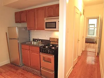 Rented by City Connections Realty