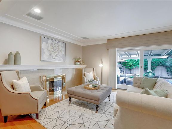 5th image of 5096 New England Ct