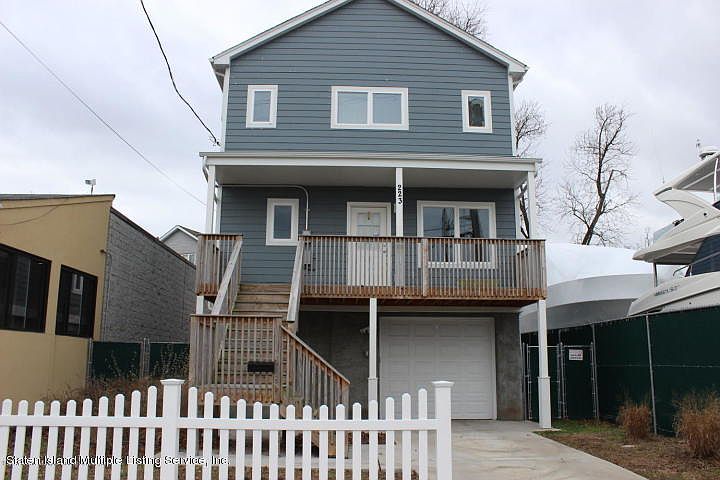 1st image of 223 Mansion Ave
