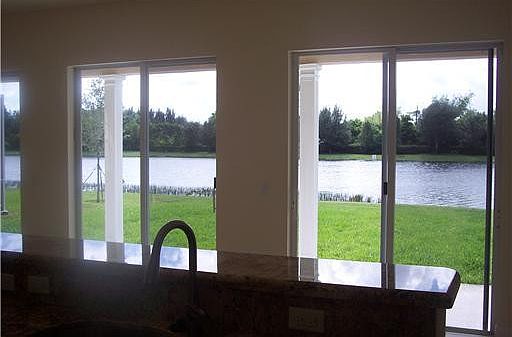5th image of 6862 Lakeside Circle