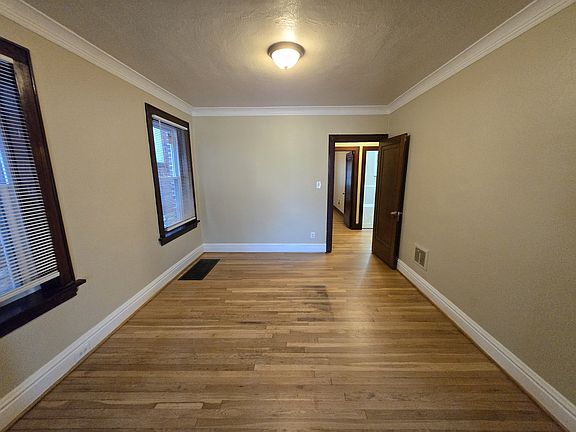 4th image of 5322 Itaska St
