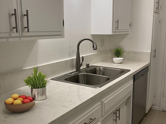 1 Bedroom 1 Bath - Unit 104