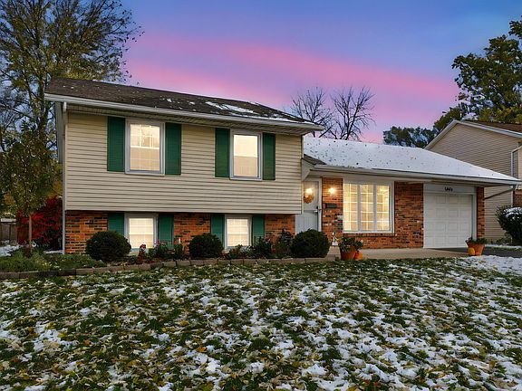 3rd image of 5236 Williamsburg Cir