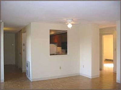 2nd image of 1025 Hancock St Unit 11B