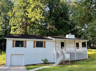 1807 Merry Oak Rd SW, Marietta, GA 30008