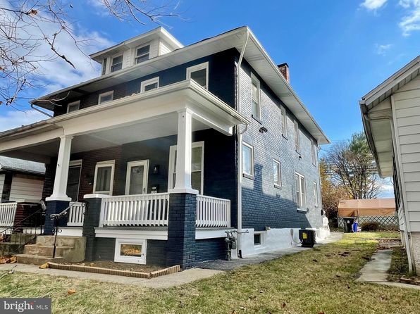 1709 Sycamore St, Harrisburg, PA 17104