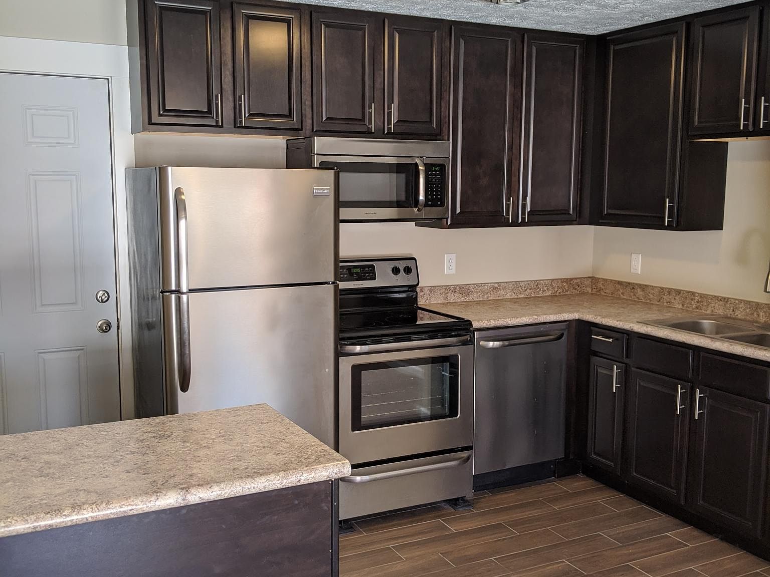 1118 W 9th Ave 2, Huntington, WV 25701 Zillow