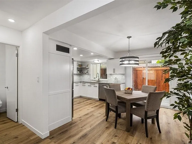 2569 Orange Ave #G — Photo 5