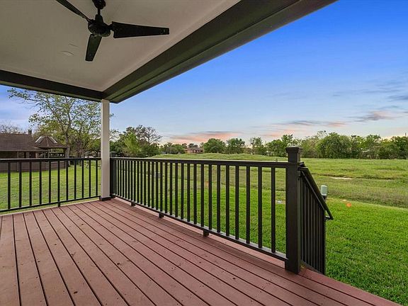 3rd image of 7725 Green Lawn Drive