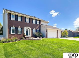 3803 N 161st St, Omaha, NE 68116