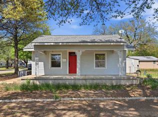 1015 W Liberty Ave, Ponca City, OK 74601