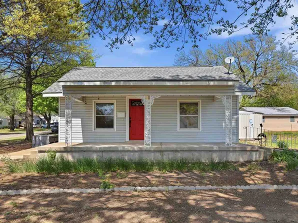 1015 W Liberty Ave, Ponca City, OK 74601