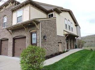 2203 Rolling Hills Dr, Covington, KY