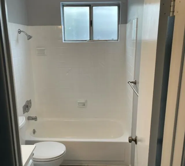1875 Thomas Ave #11 — Photo 7