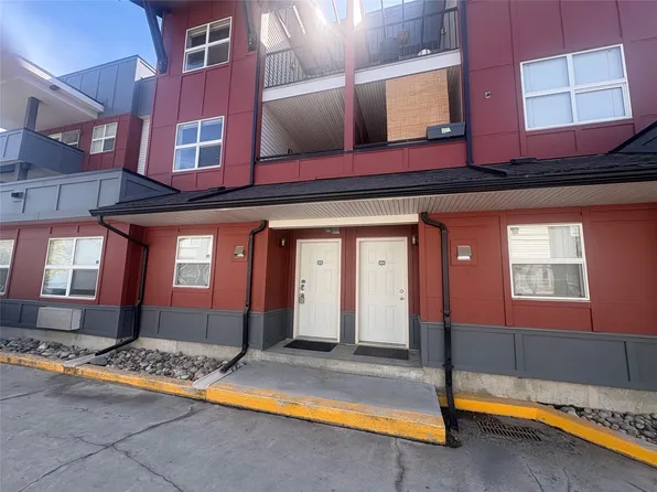 1481 Glenmore Rd N Unit 105, Kelowna, BC V1V 2C5