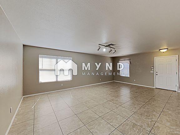 4th image of 3420 N Green Gulch Ct