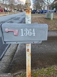 2nd image of 1364 Hollenbeck Ln
