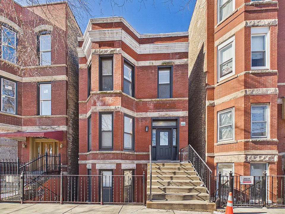 1st image of 2346 S Oakley Ave #1
