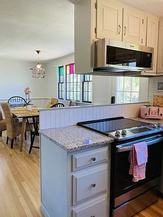 3 bed, 1200 sqft, $3,800 — Photo 4